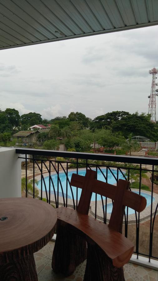 Northwood Hotel Alaminos Exterior photo